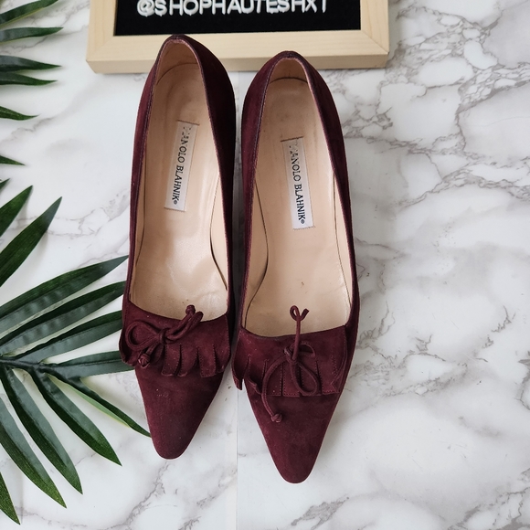 Manolo Blahnik Burgundy Suede Tassle Heels - Picture 6 of 13